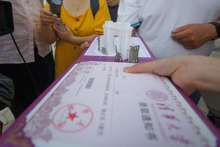 首封已送达!河南2024年高考录取通知书今起开始派送