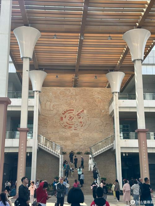 他只用三个月,就建成首座海南体育博物馆